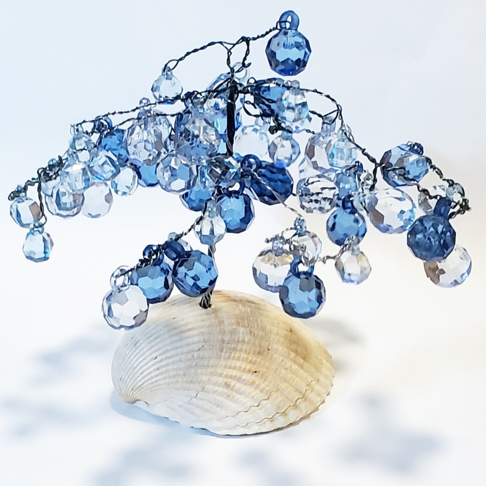 Tree of life wire sculpture